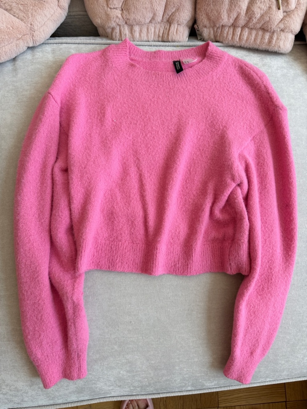 H&M Pink Fuzzy Cropped Sweater